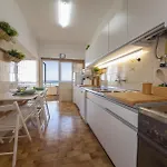 B43 - Spotless Seaview