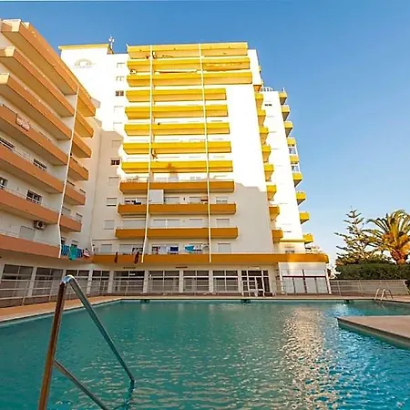B43 - Spotless Seaview Апартаменти