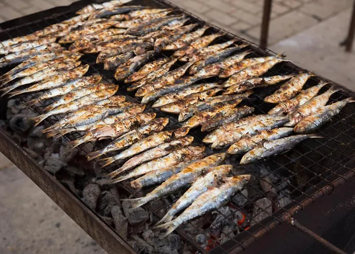 B43 - Spotless Seaview