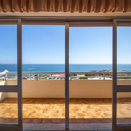 B43 - Spotless Seaview Apartmán *